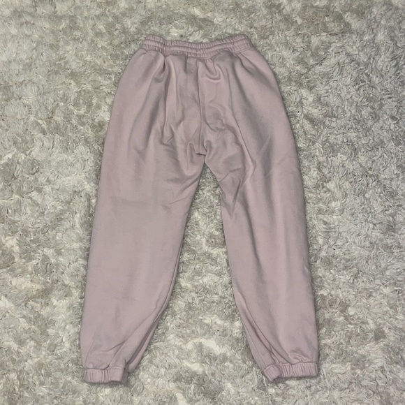 Soft pink sweatpants - Picture 2 of 2